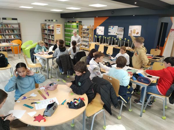 Enseignant en classe