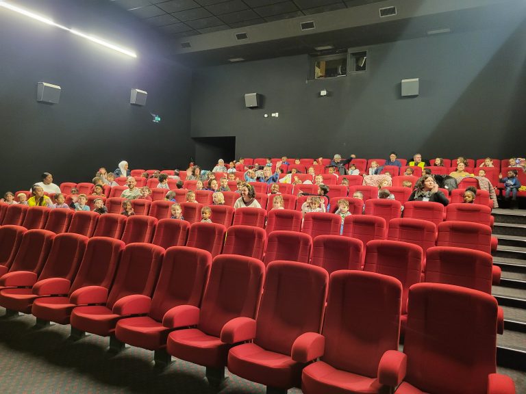 Sortie cinéma en maternelle